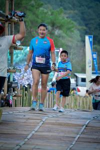 BIB: 8209, 1217
                            <button type="button" onclick="openModal(19219442)" class="btn btn-primary btn-sm float-right btn-popup" data-toggle="modal" data-target=".modal-high-quality">
                        <i class="fas fa-shopping-cart"></i> Add to Cart
                    </button>
                                            <button type="button" onclick="isThisMe(19219442, true)" class="btn btn-success btn-sm float-right btn-popup btn-isme hidden" data-toggle="tooltip" data-placement="bottom" title="นี่คือรูปของคุณใช่ไหม คลิกที่นี่เพื่อเอาเข้าอัลบั้ม">
                        <i class="fas fa-plus"></i> Add to album
                    </button>
                    <button type="button" onclick="isThisMe(19219442, false)" class="btn btn-warning btn-sm float-right btn-popup btn-isnotme hidden">
                        <i class="fas fa-ban"></i> Remove from album
                    </button>